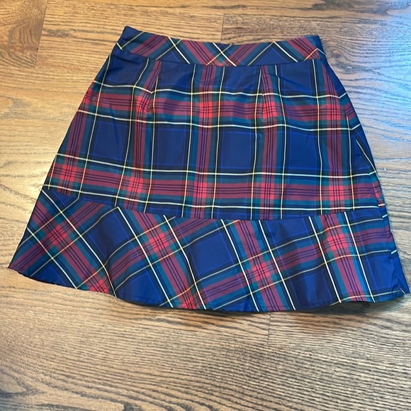 Vineyard Vines plaid skirt - Picture 5 of 5